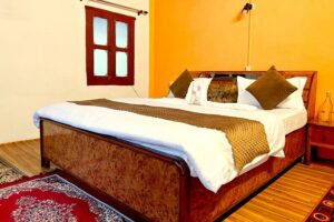 Home Stay King Size Bed